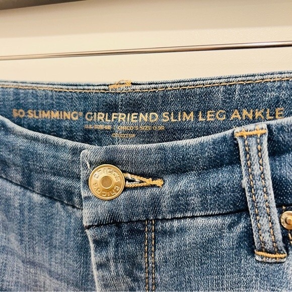 Chico’s So Slimming Velvet Side-Seam Girlfriend Ankle Jeans Women's Sz. 0.5 (6) - Picture 5 of 11